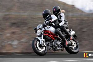 Apa Itu Jaket Touring?